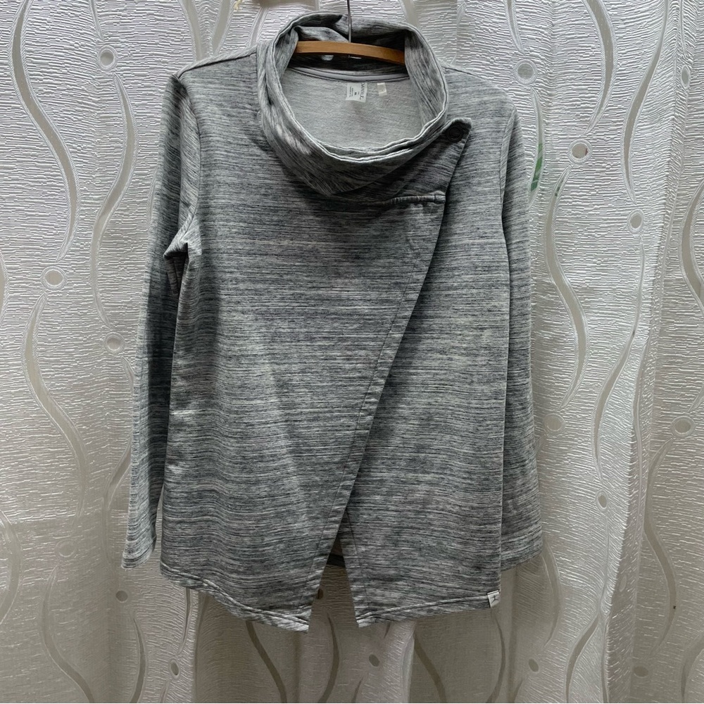 Danskin Pullover Womens Medium Gray Excellent Asymmetrical Cowl Neck Space Dye